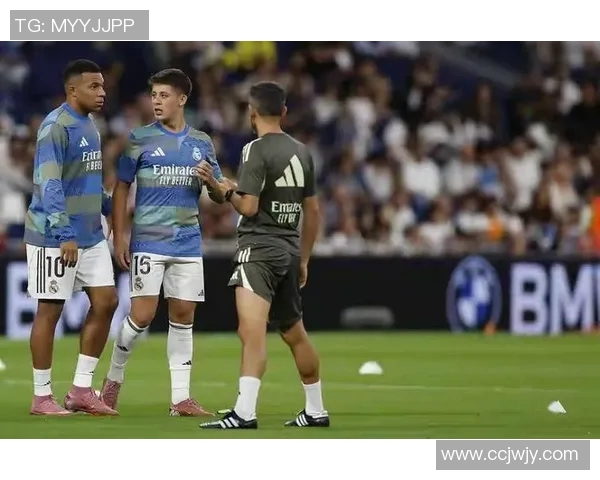 米兰欲签中超神锋：巨额年薪+高层亲自接洽，抢下最佳射手后或重返顶级！