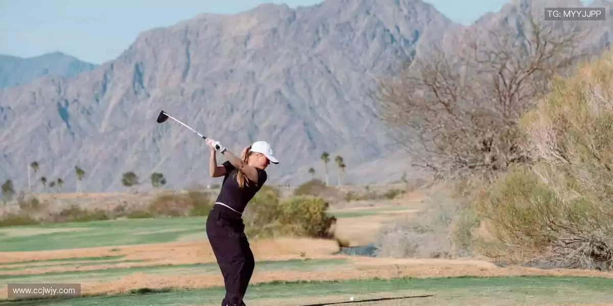 📱弹幕狂欢，实时互动！⚡️